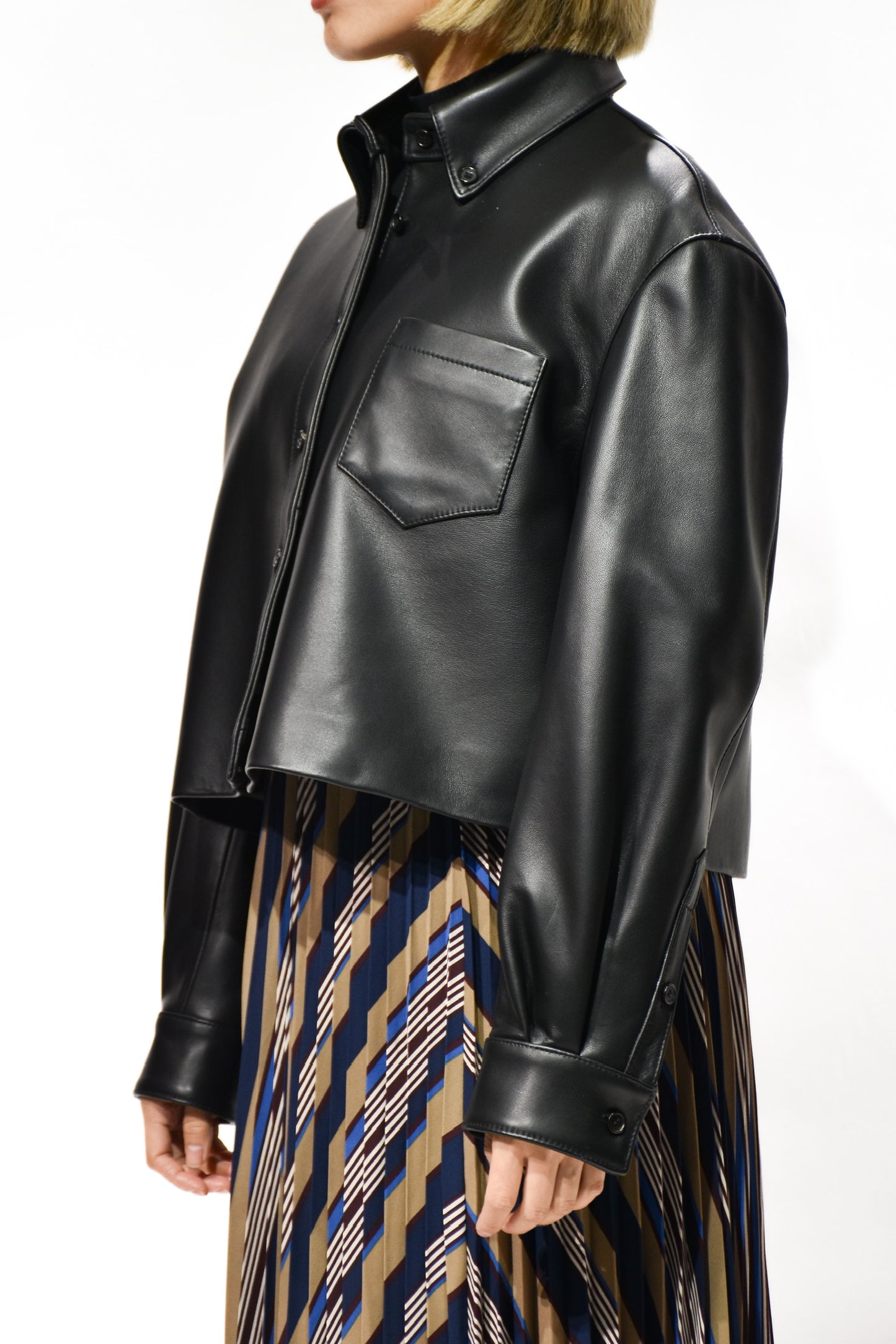 No. S-03W Cropped Shirt